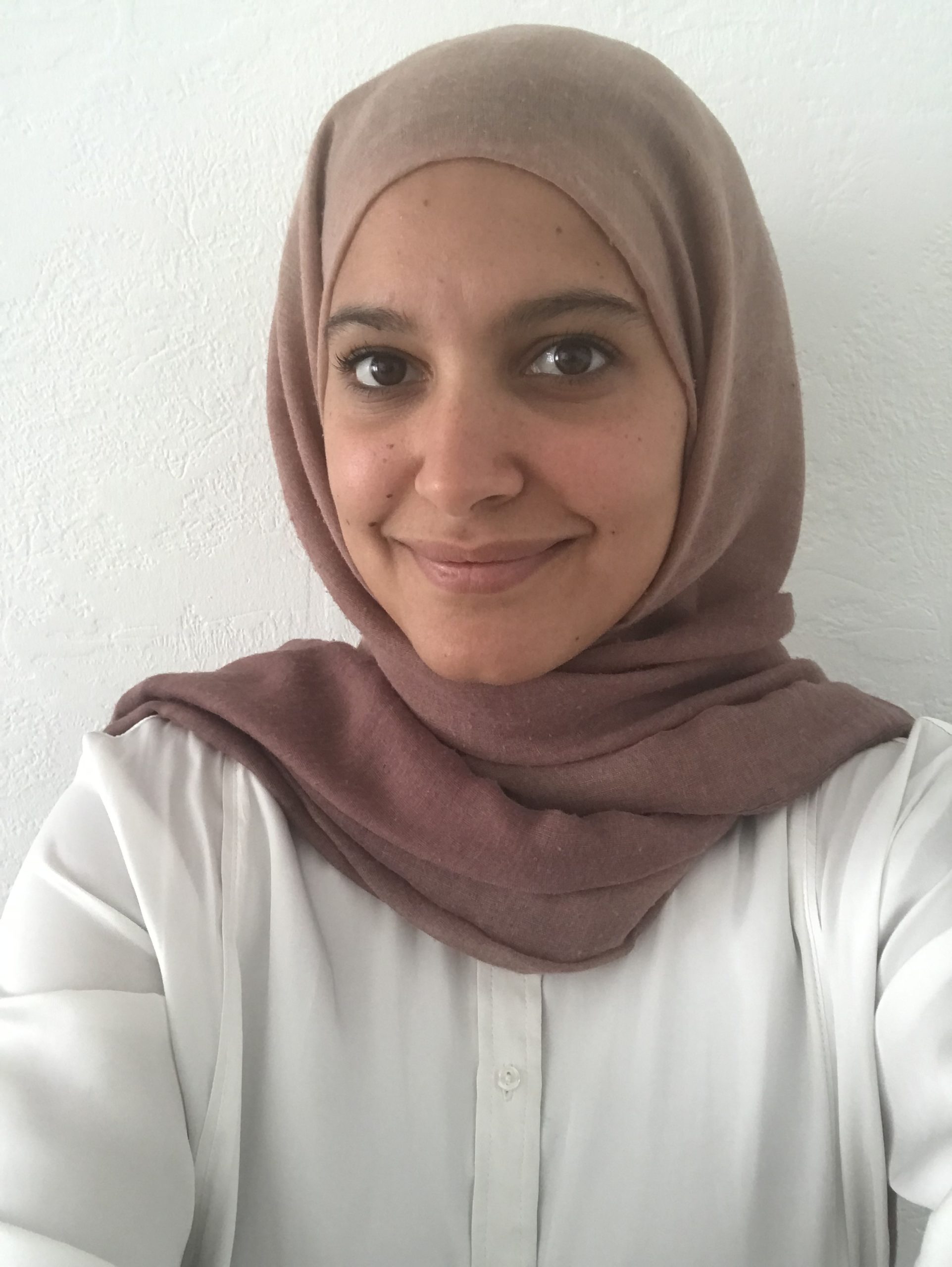 Yasmina Touil Yasmina Touil